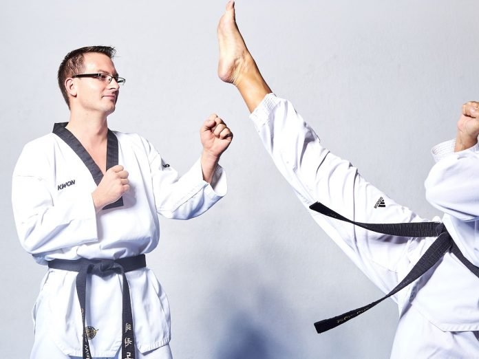 taekwondo-geb2544c21_1280
